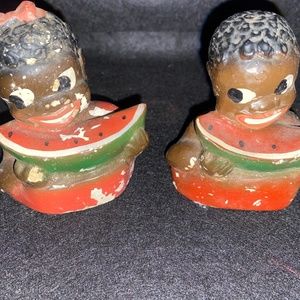 Black Americana salt and pepper shakers